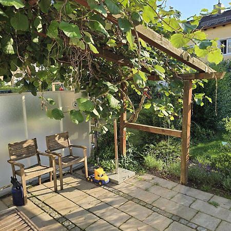 Charmantes Haus Mit Eigenem Garten Prien am Chiemsee Exteriör bild